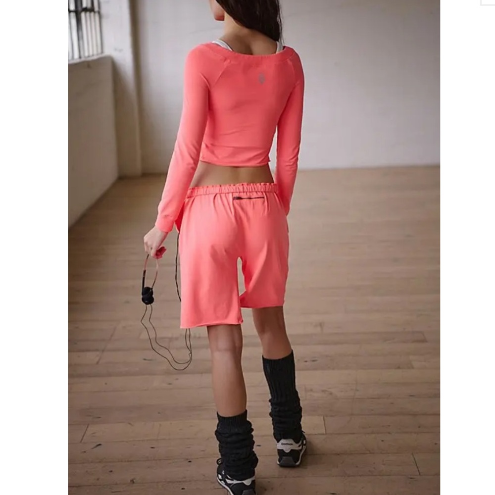 NWOT Hot Shot Easy Set by FP Movement from Free People in size Medium - Picture 3 of 10
